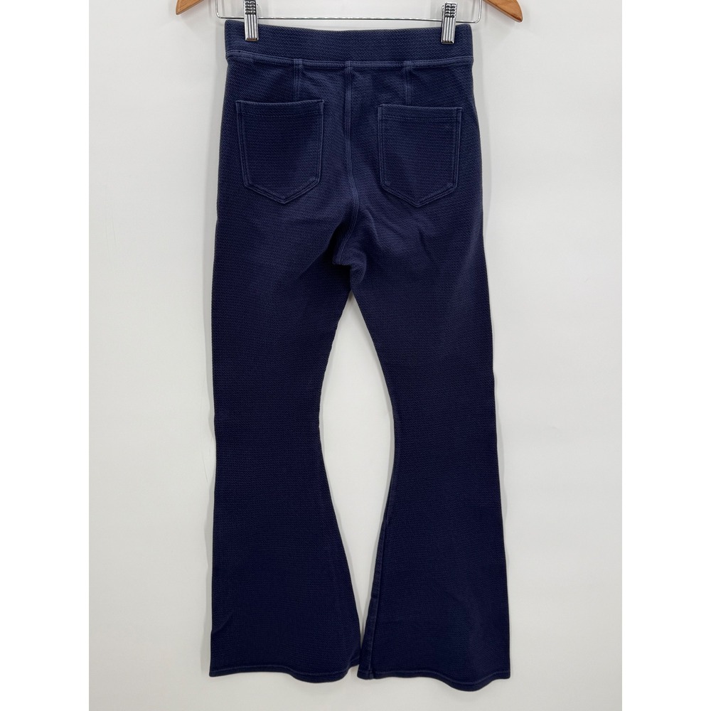 Aerie Offline Navy Blue Textured Flare Leggings Pants Medium - Picture 3 of 7
